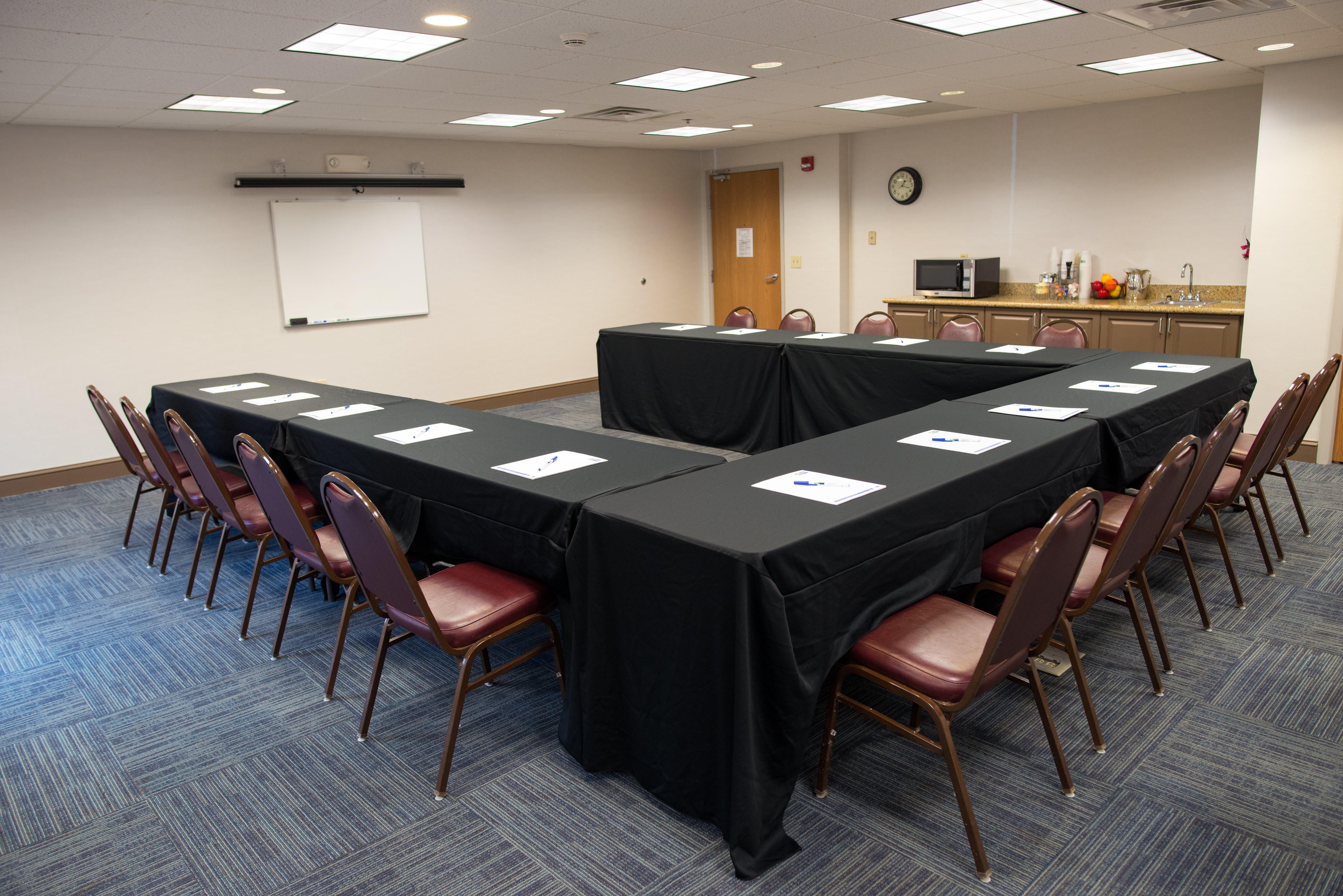 Holiday Inn Express Hotel & Suites Chanhassen By Ihg Kültér fotó