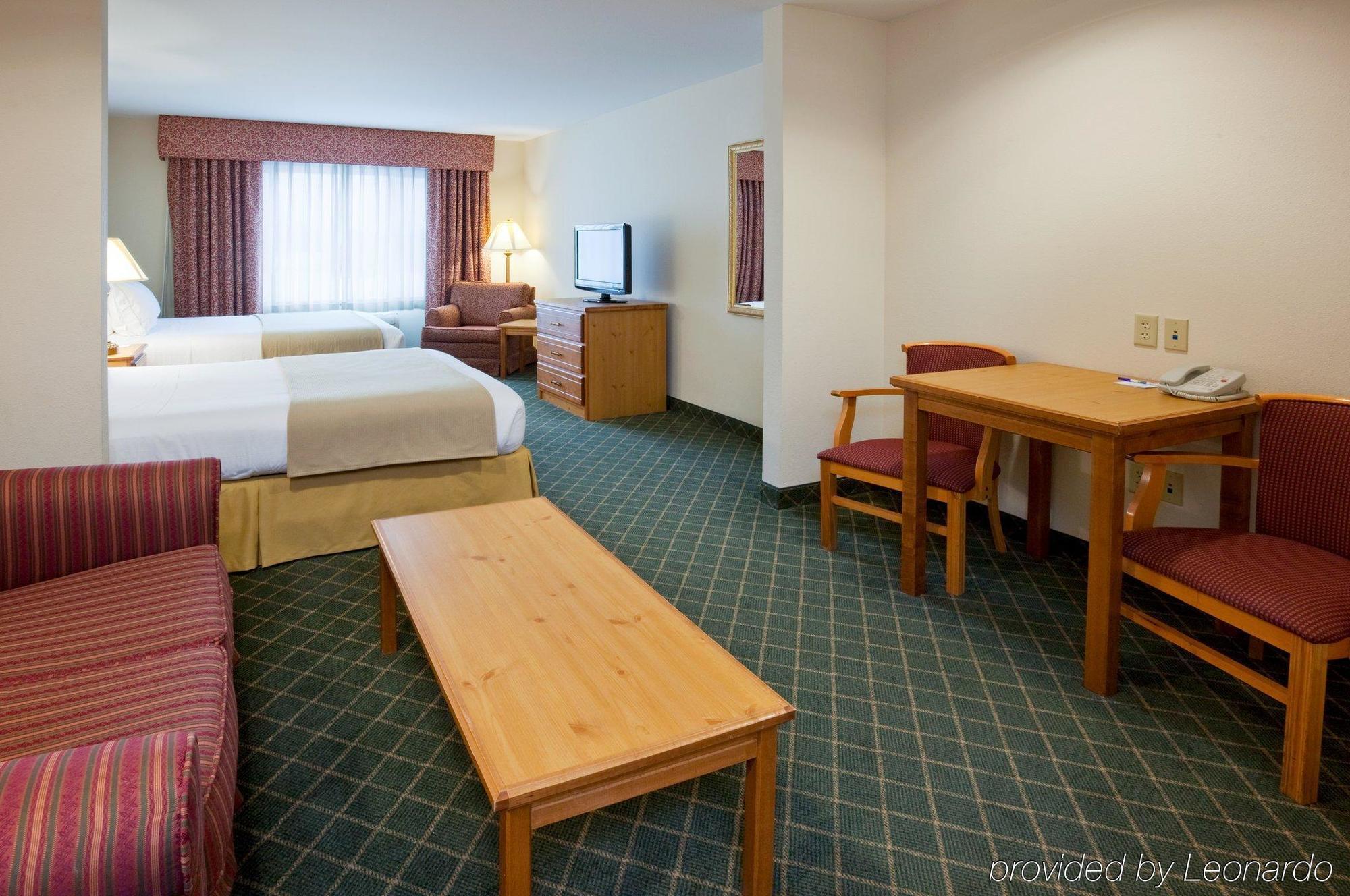 Holiday Inn Express Hotel & Suites Chanhassen By Ihg Szoba fotó