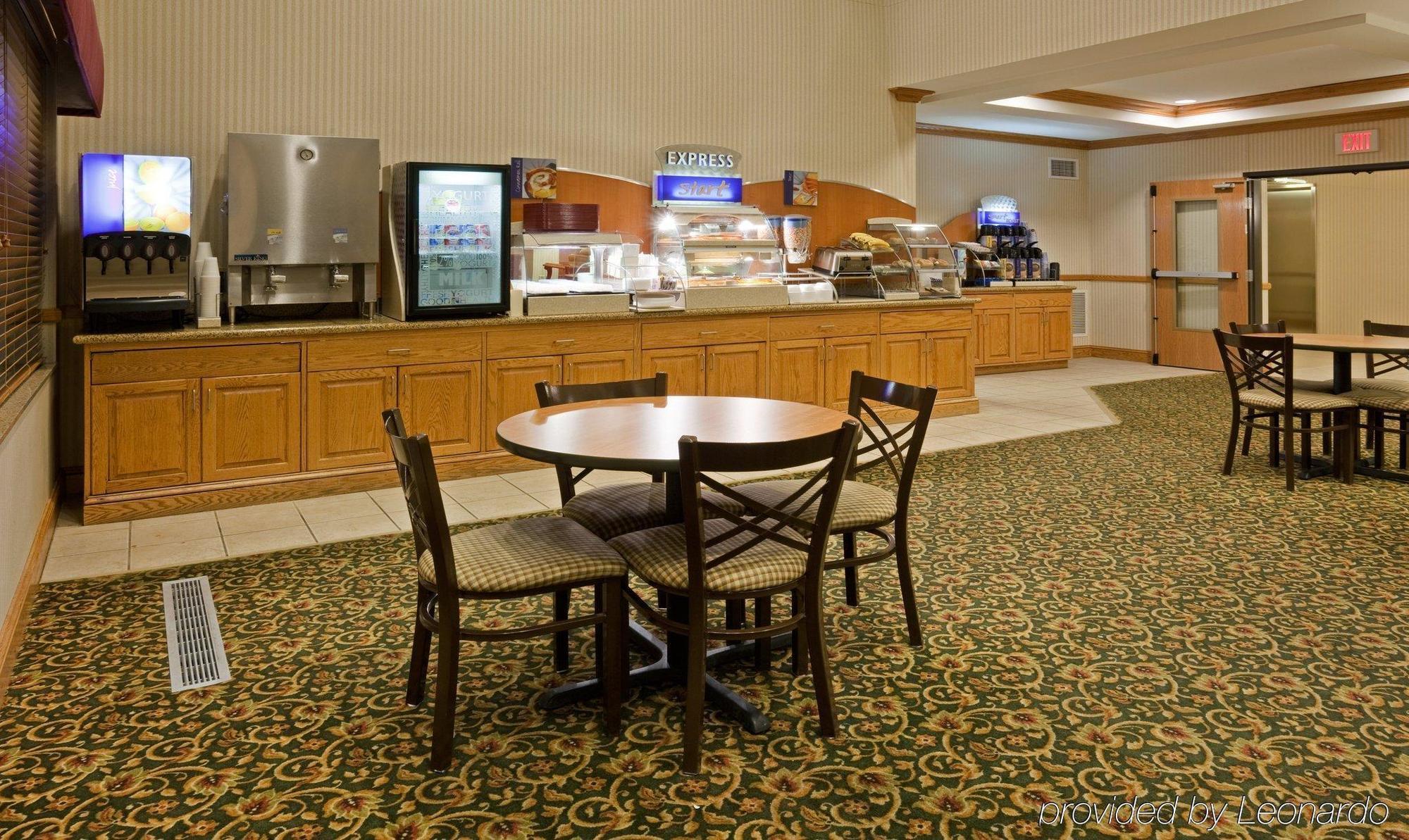 Holiday Inn Express Hotel & Suites Chanhassen By Ihg Kültér fotó