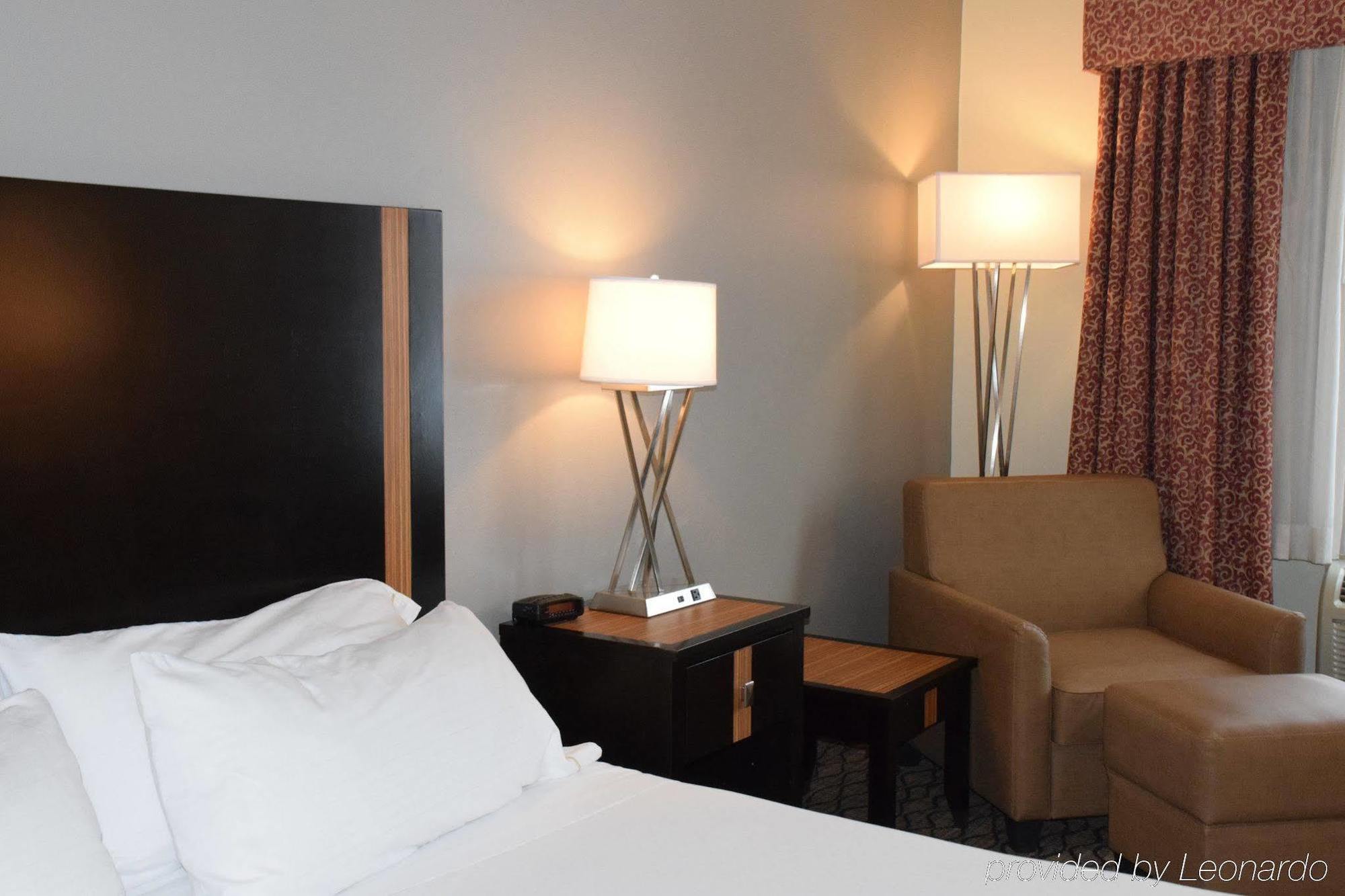 Holiday Inn Express Hotel & Suites Chanhassen By Ihg Kültér fotó